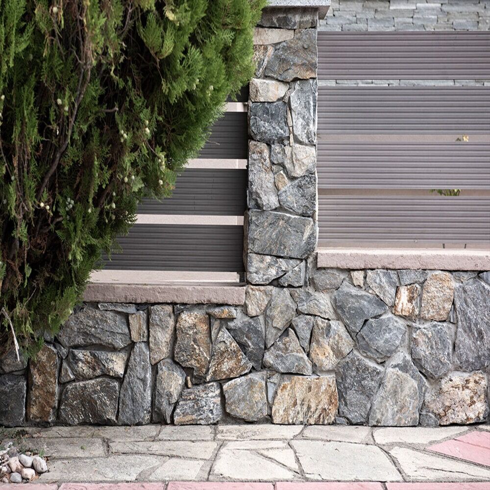Random Strip Cladding Akron Random Wall Cladding - Stonepac Import Corp.